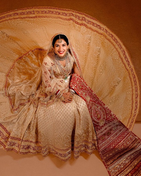 radhika merchant wedding dress